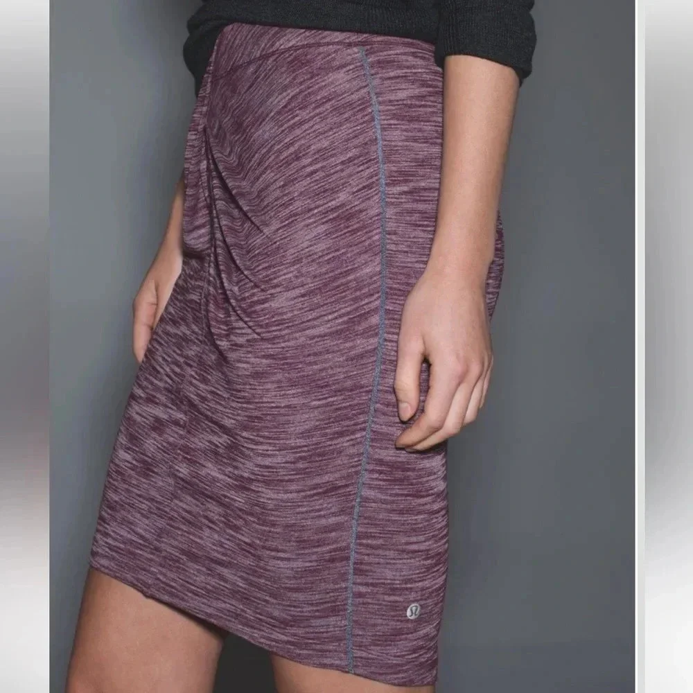 Lululemon &go Where-To Skirt in Heathered Bordeaux Drama